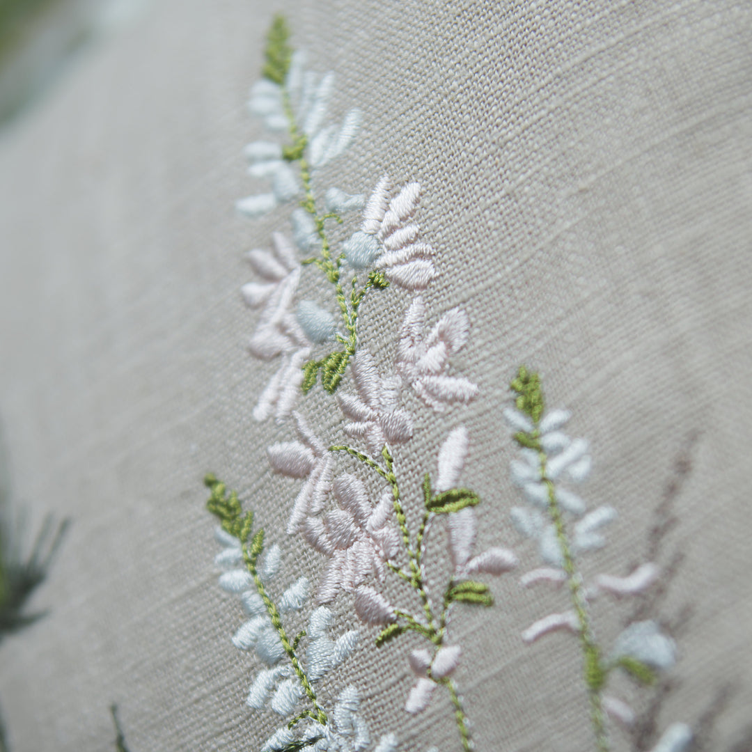 Cora Rae Rund Stickdatei Wildgräser – Cora Design Stickdateien