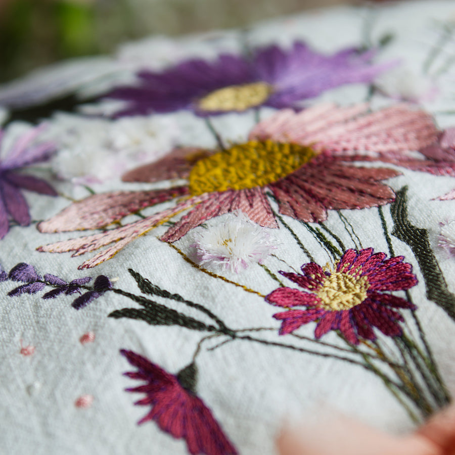 Stickdatei Wildblumenbouquet für große Rahmen