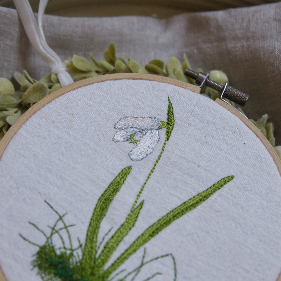 Stickdatei Schneeglöckchen