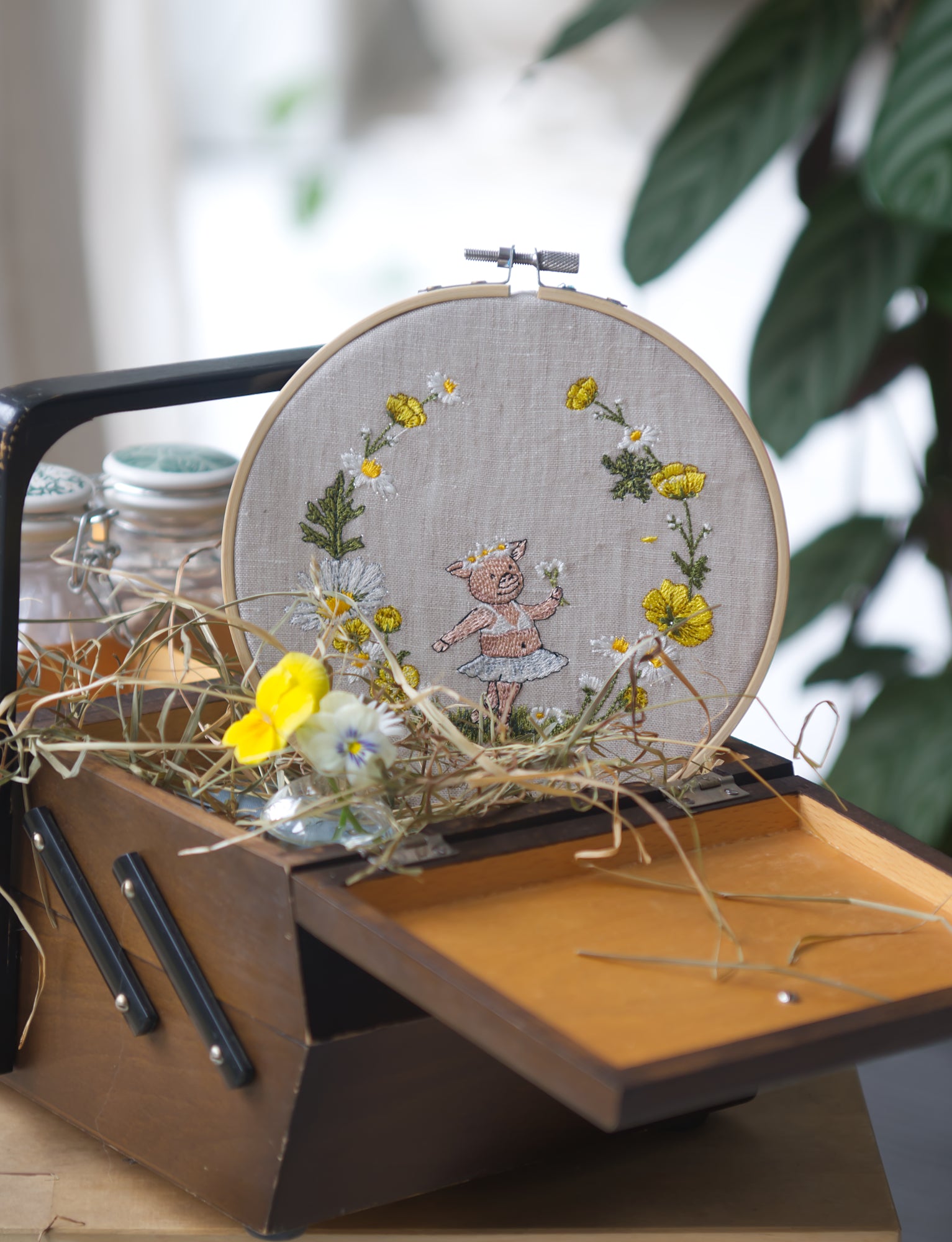 Stickdatei Schwein Frühling Sommer Cora Design Landleben