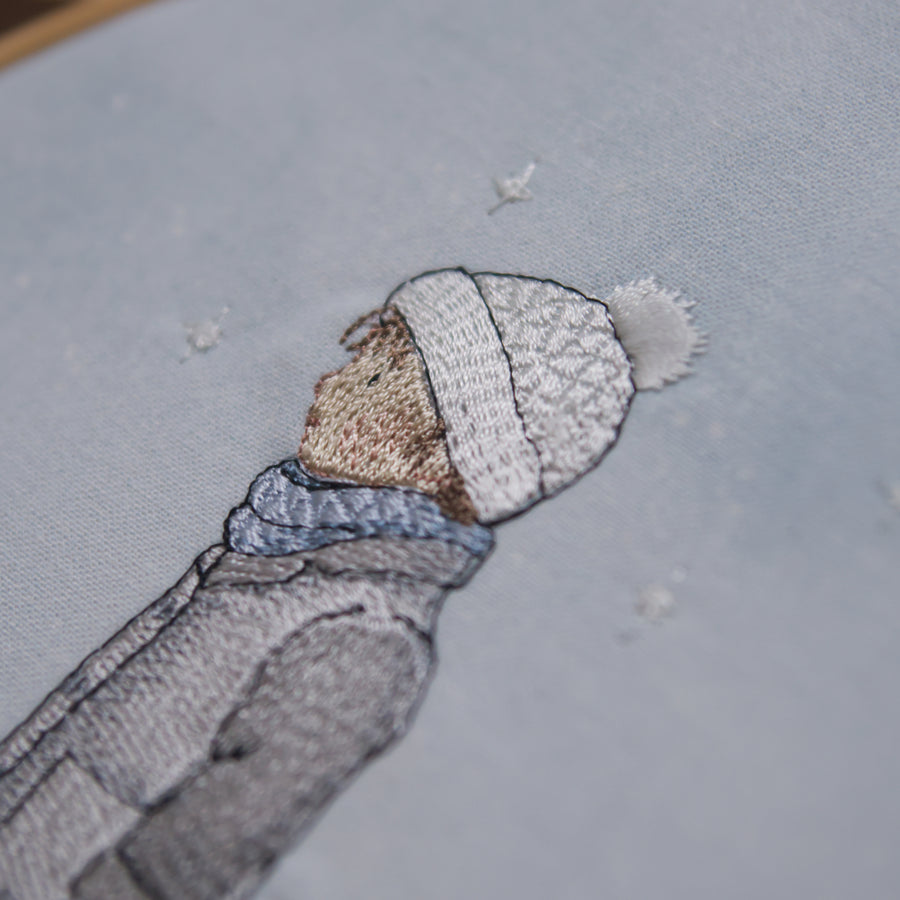 Stickdatei Junge im Schnee