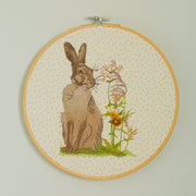 Stickdatei Hase mit Wildblumenwiese